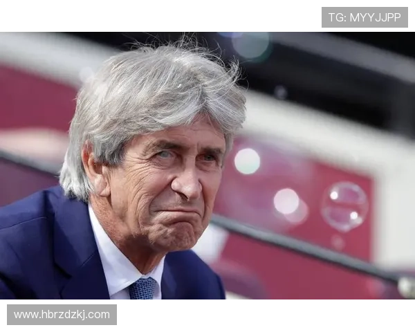 维罗纳慷慨不足佩莱格里尼致命红牌